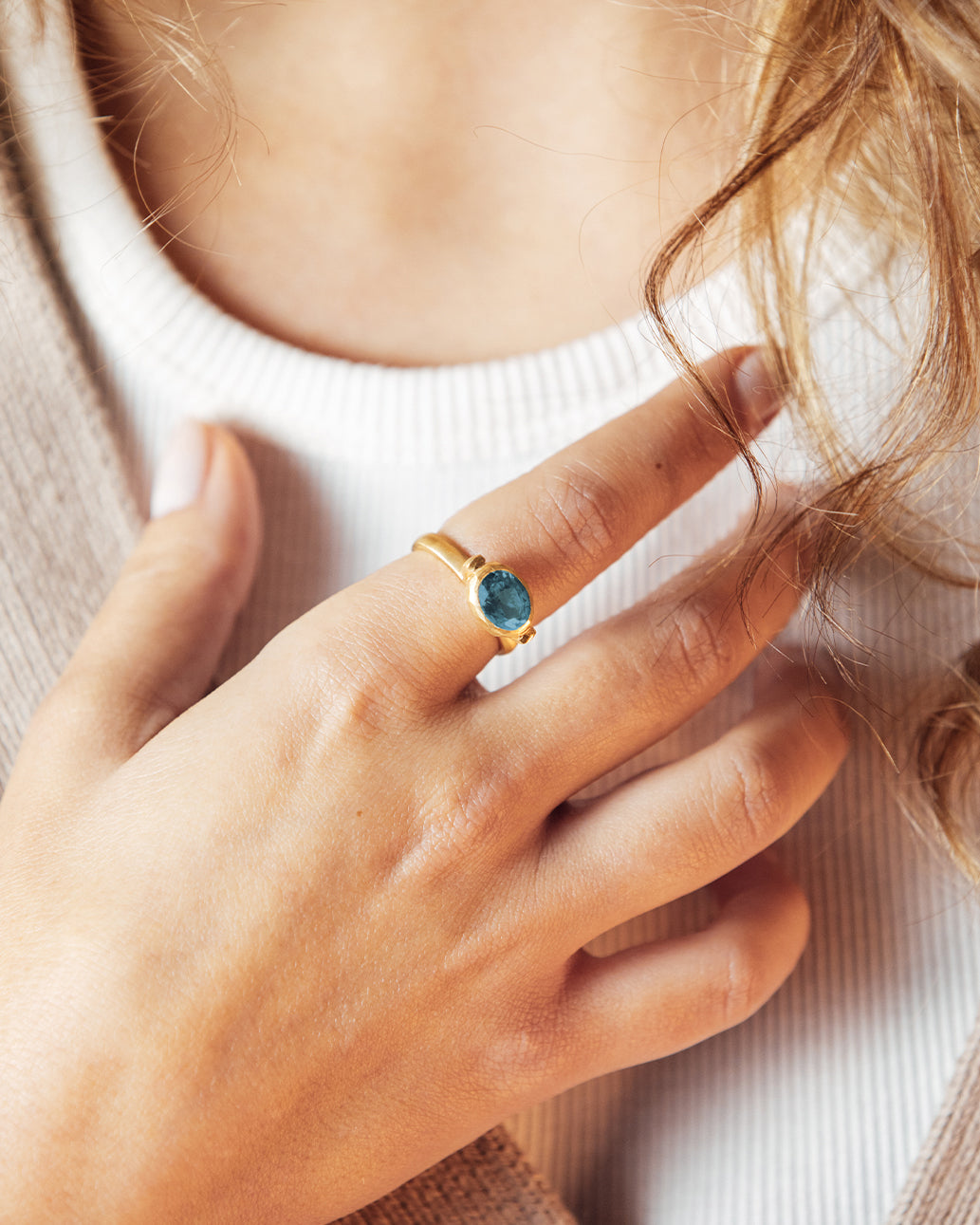 Ellipse Ring Deep Blue Topaz