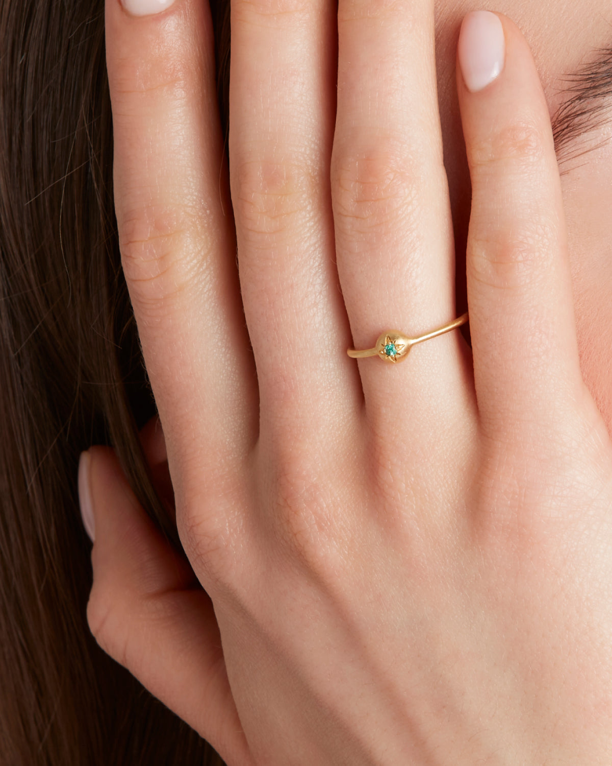 Anello Moon Smeraldo Oro 18k