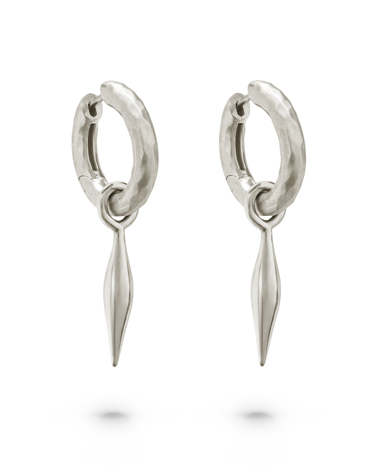 Orecchini Wander Medi con Ciondoli Spindle Piccoli Argento Naturale