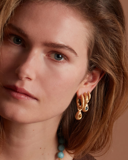 Wander Hoops Small with Drop Charms Deep Blue Topaz