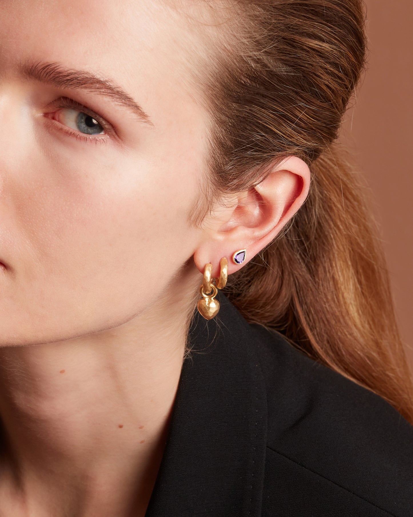 Wander Hoops Small with Heart Charms