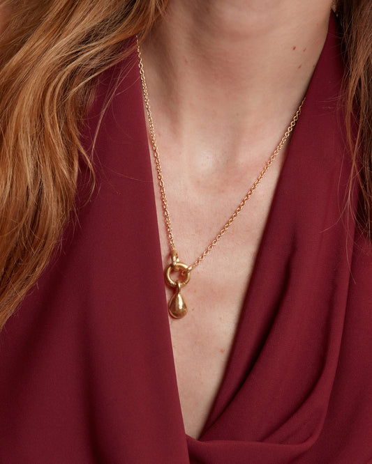 Voyage Necklace Light Chain with Drop Charm Small